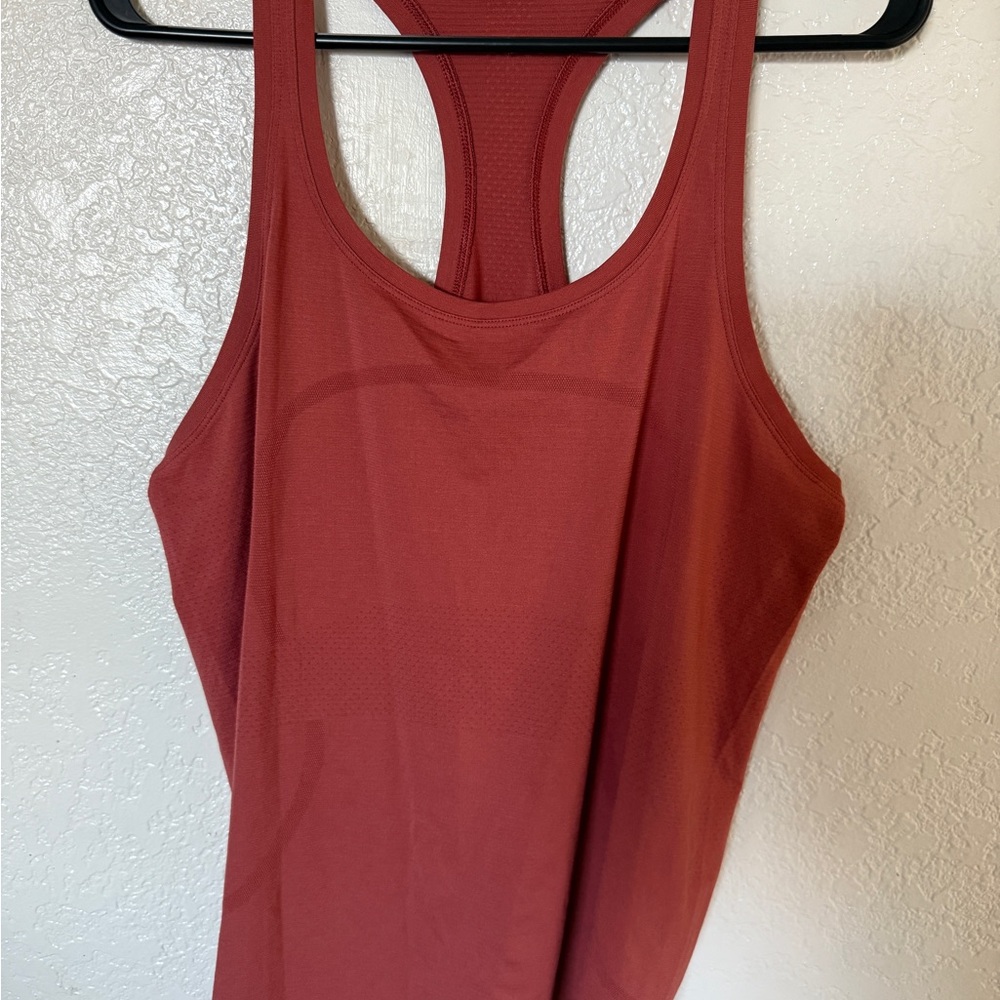 Women’s Lululemon Tank Top Soft Red